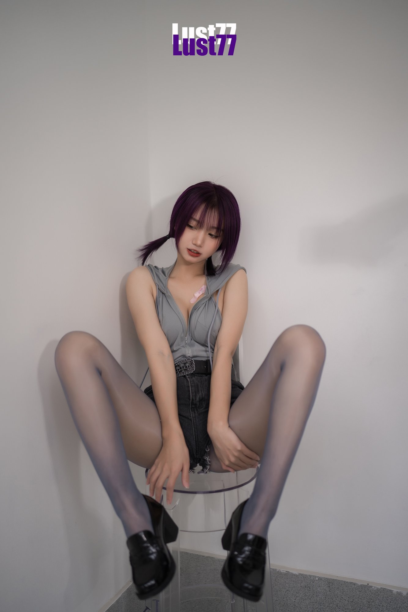 柒柒要乖哦 - 小灰兔