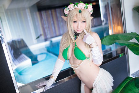 Skimpy-Elf-Cosplay-by-Saku-46-468x312