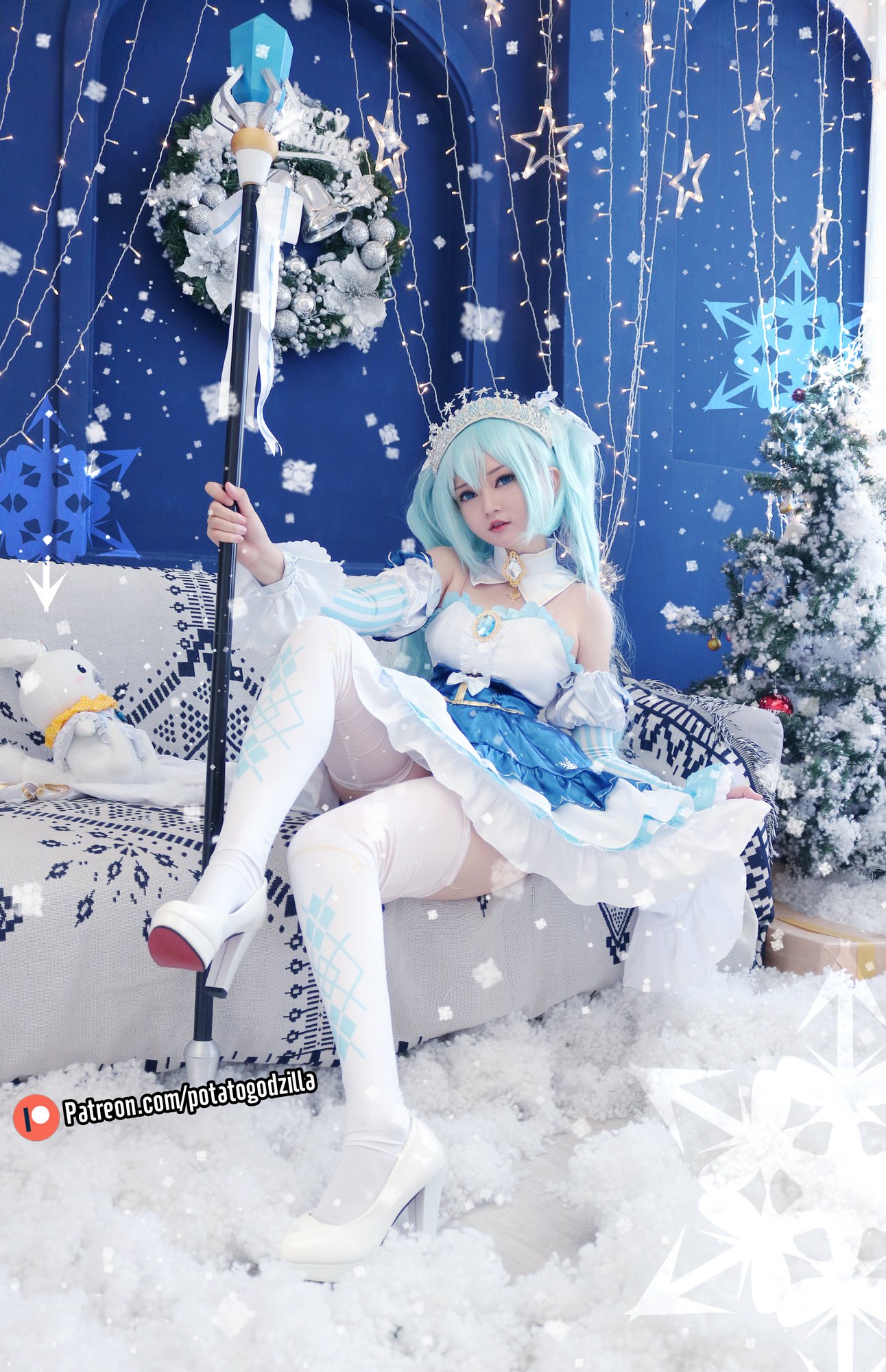 Potato Godzilla - Snow Miku