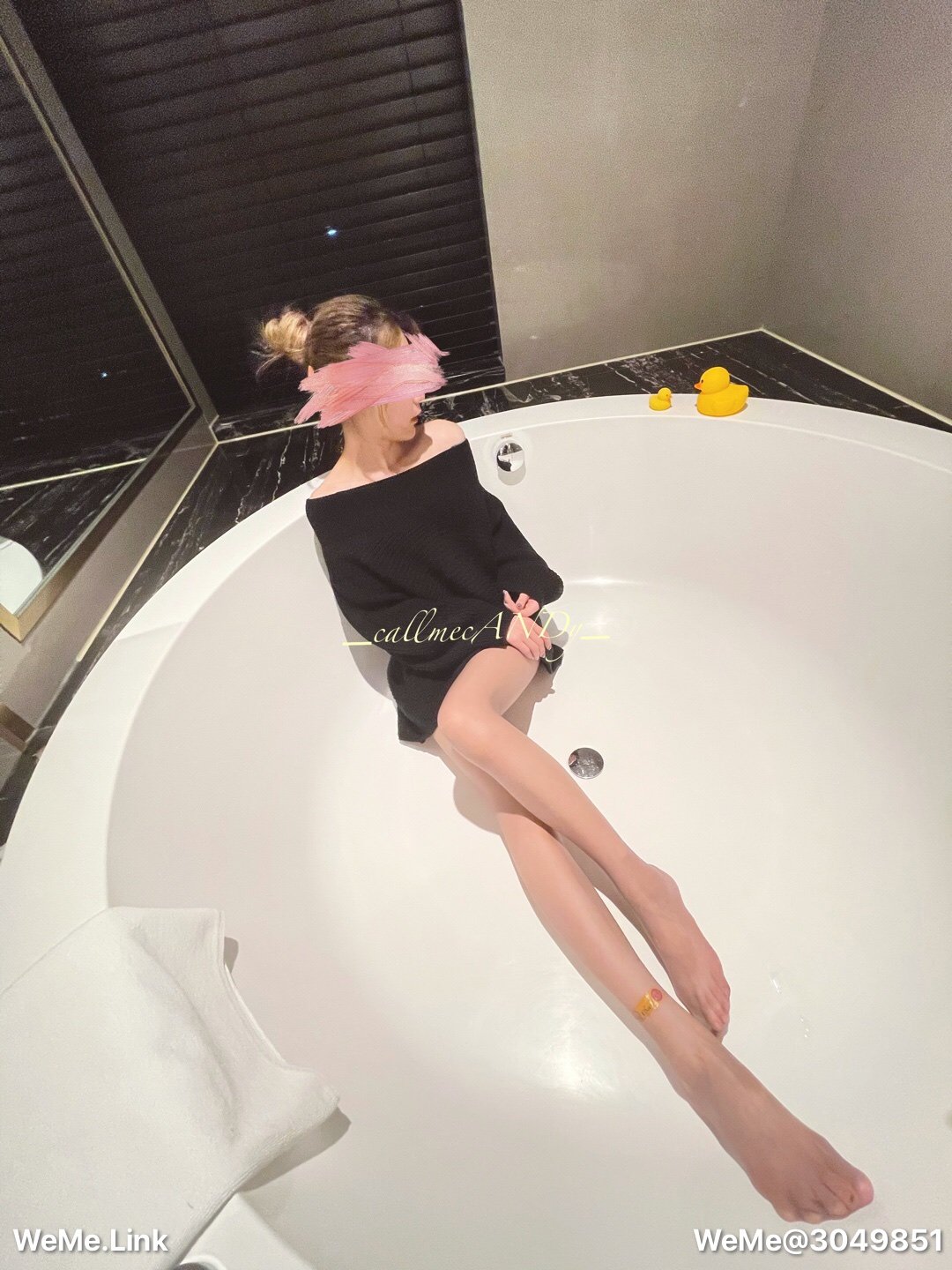 [居家映像] Callmecandy - 黑色性感美腿玉足